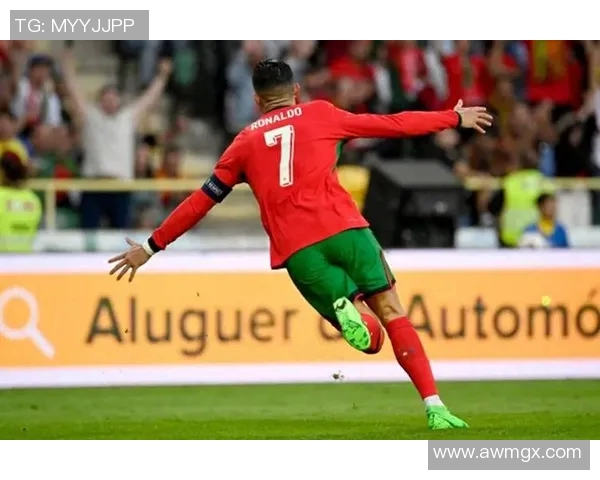 足球巨星荣耀时刻配文展现绿茵激情与不朽传奇